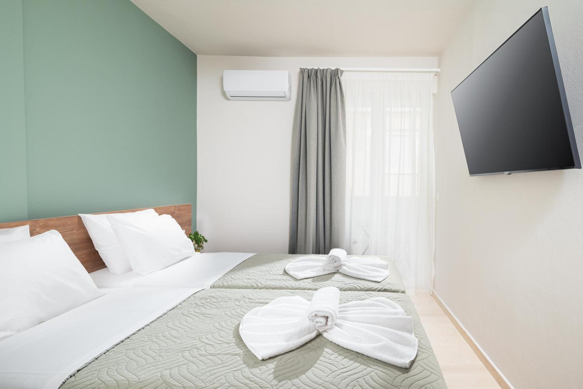 Makas Suites Hersonissos  Eksteriør billede