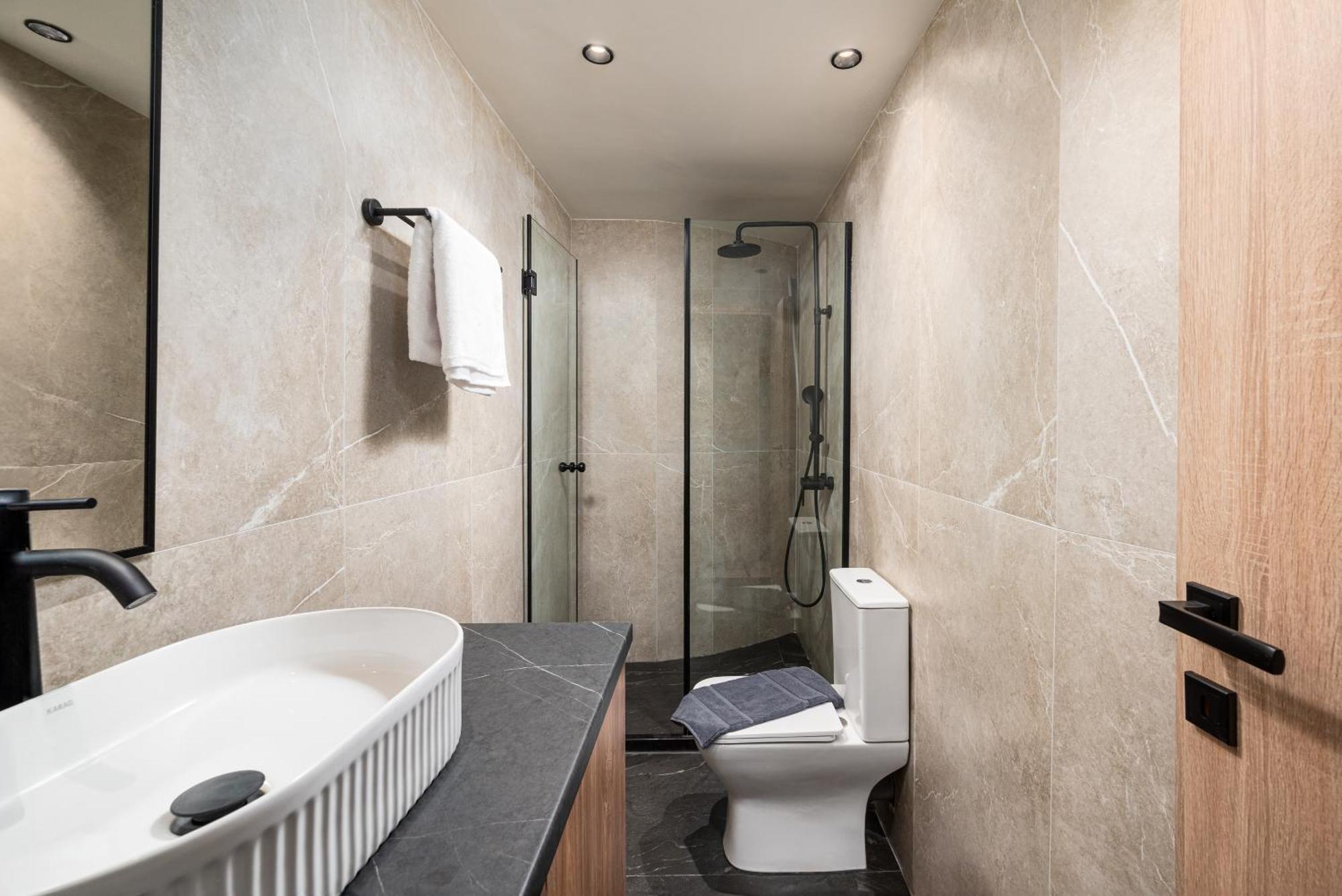 Makas Suites Hersonissos  Eksteriør billede